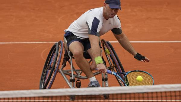 Israeli tennis player Berdichevsky has an emotional reunion with Oct. 7 survivors at the Paralympics