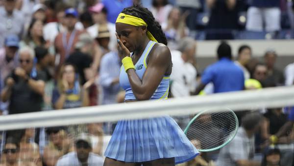 Coco Gauff loses at the U.S. Open to Emma Navarro, ending her title defense with 19 double-faults