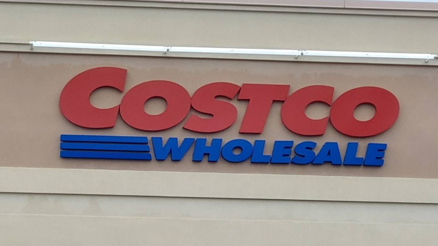 Costco customer says questioning over new identity policy offended her – WHIO TV 7 and WHIO Radio