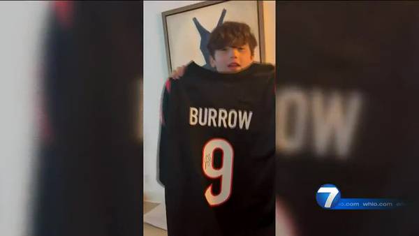 ‘Go win the Super Bowl;’ Joe Burrow makes Andrew Whitworth’s kids’ day with signed jerseys