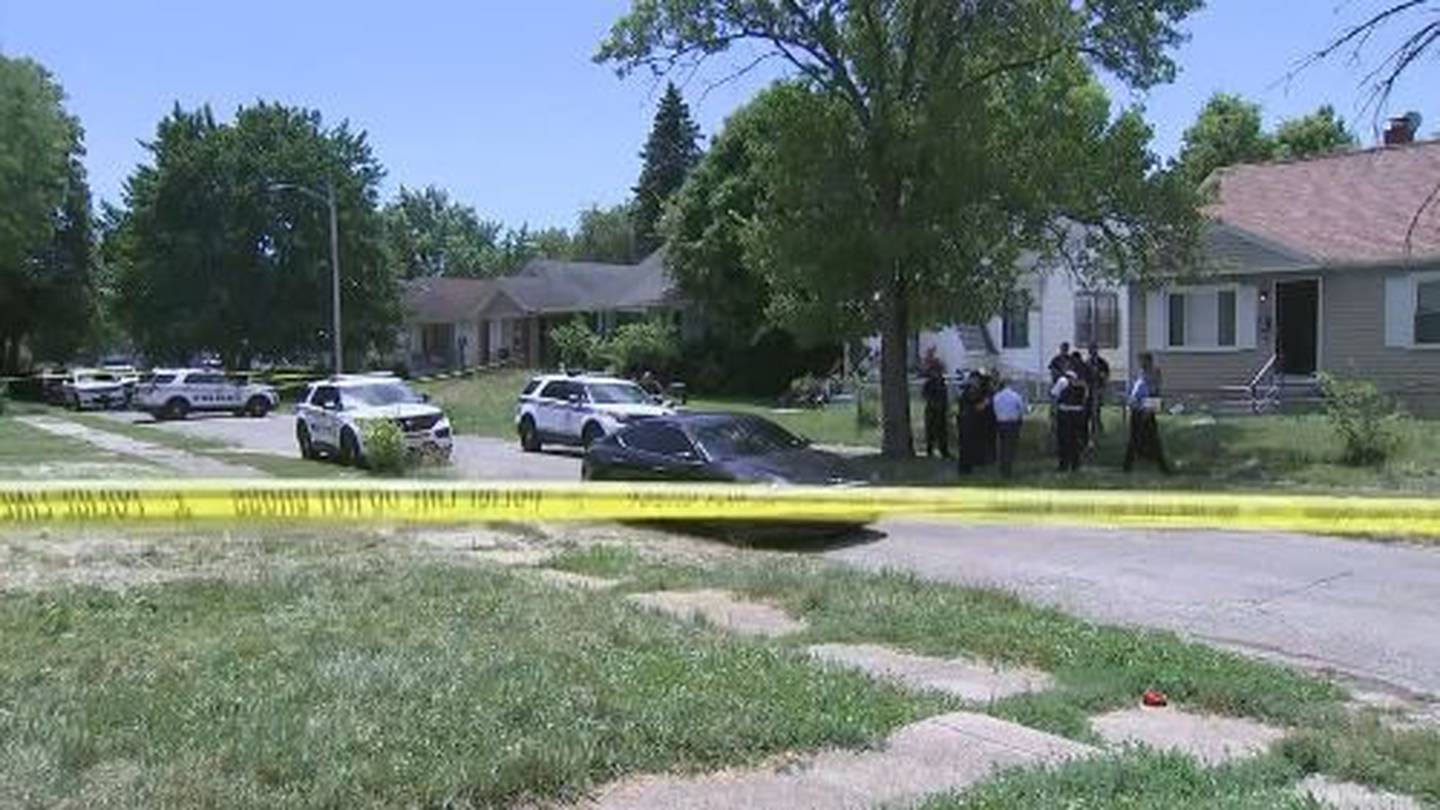 Dayton Officers Suspended After Woman Daughter Found Dead Hours After Domestic Violence Call 1256