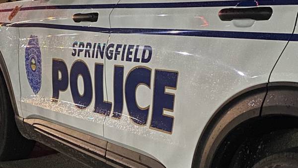 Springfield shooting injures at least 1; Officers investigate