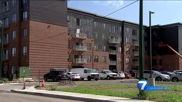 UD students asked to move 20 minutes away from campus after apartment building is not complete