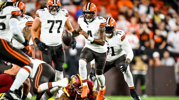 Watson plays 1 drive in Browns 2nd preseason game; Game delayed 68 minutes by storms