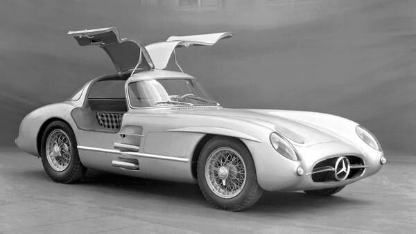 Mercedes-Benz says rare classic car fetches record $143M at auction