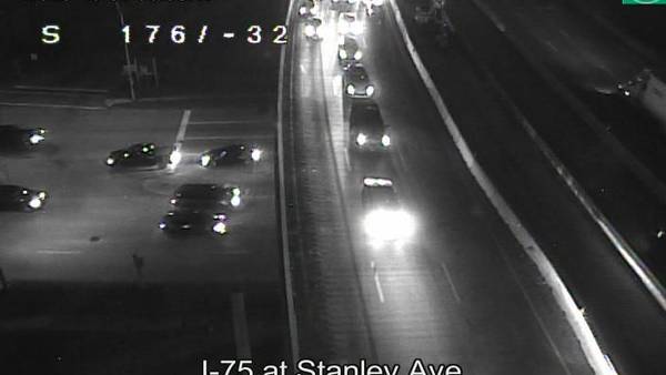 All lanes reopened following crash on NB I-75 in Dayton