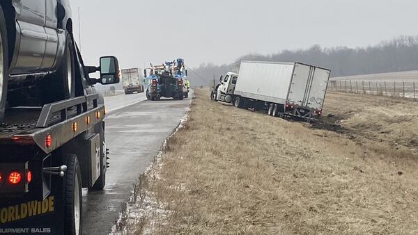 Over 10 crashes reported on I-75 in Shelby, Miami counties; icy conditions remain