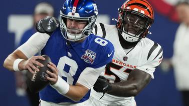 Bengals defense steps up in Sunday night win at Giants