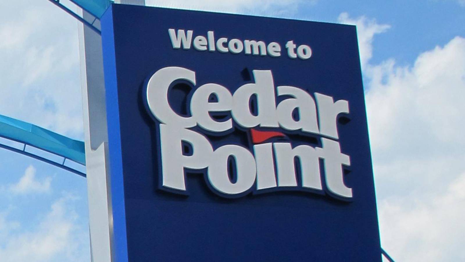 Police Couple Arrested After Having Sex On Cedar Point Ferris Wheel Whio Tv 7 And Whio Radio 
