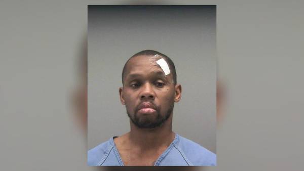 Man facing charges after alleged to stabbing ex-girlfriend in Dayton