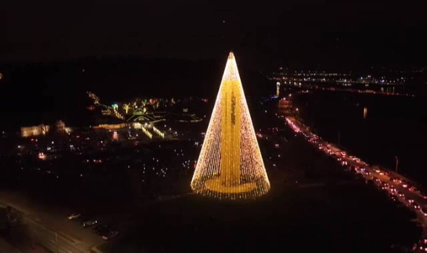 Carillon Park Tree of Light is on for the 2018 holiday season! WHIO