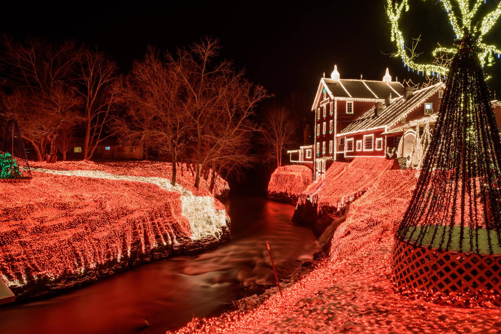 Legendary Lights of Clifton Mill getting ready for its 35th year WHIO