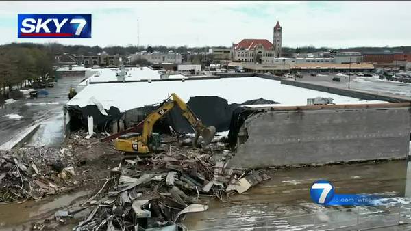 Vacant buildings being demolished in Downtown Xenia