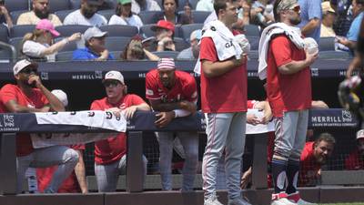 Reds win standoff against Yankees before completing 3-game sweep