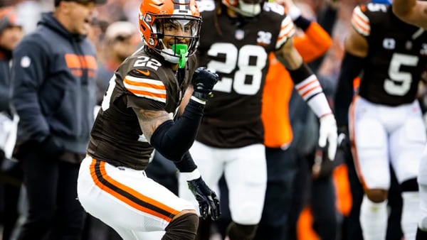 Browns sign safety to 3-year extension