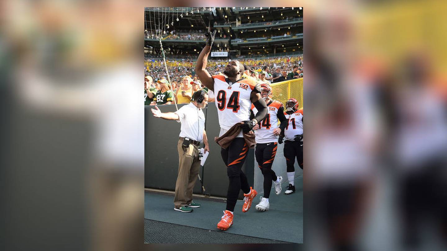 Former Bengals, Browns DE Chris Smith dies at 31 – WHIO TV 7 and