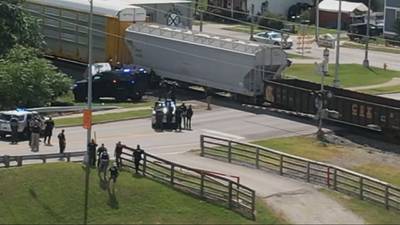 PHOTOS: SWAT involved in ongoing standoff near busy Miamisburg bridge