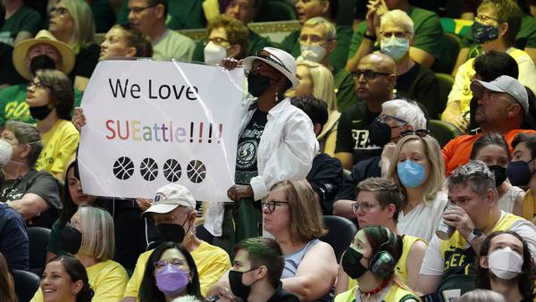 Sue Bird's Seattle goodbye: Young fan gifts retiring GOAT flower during inbound play and more heartwarming moments