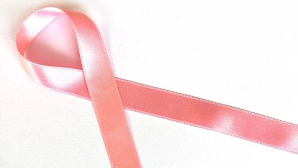 1 in 8 women will be diagnosed with breast cancer in their lifetime; Ways you can lessen your risk 