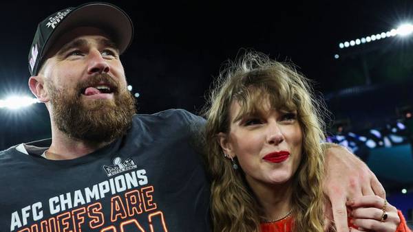 Taylor Swift, Travis Kelce make appearance together at Coachella