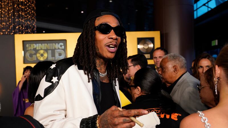 Romanian court sentences US rapper Wiz Khalifa to 9 months for drug possession