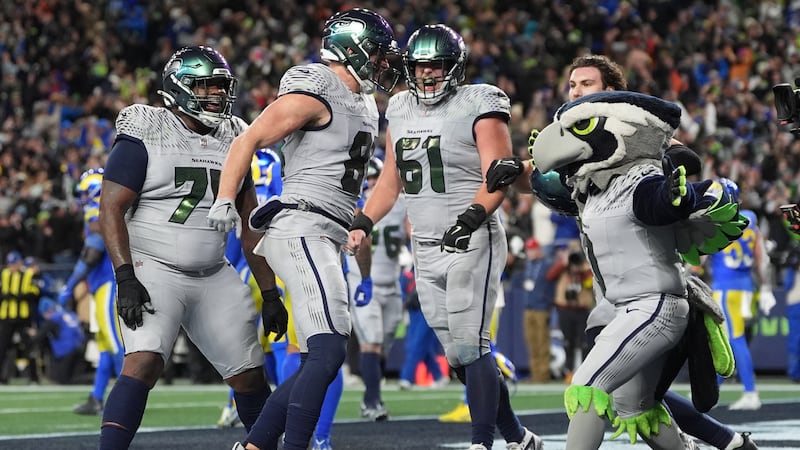 Seahawks overcome 16-point deficit to stun Rams 38-37 in OT in NFC West showdown