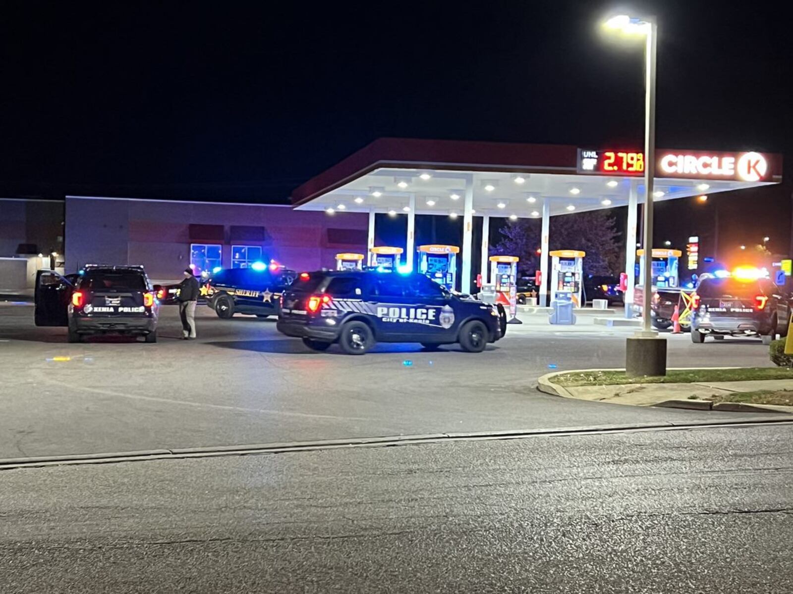 2 in custody after large police investigation at Xenia gas station ...