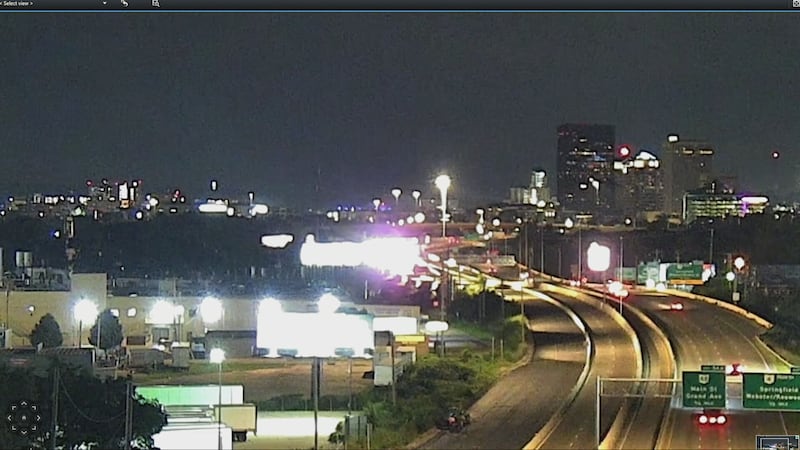 Traffic Alert: 2 lanes blocked on I-75 NB due to semi crash