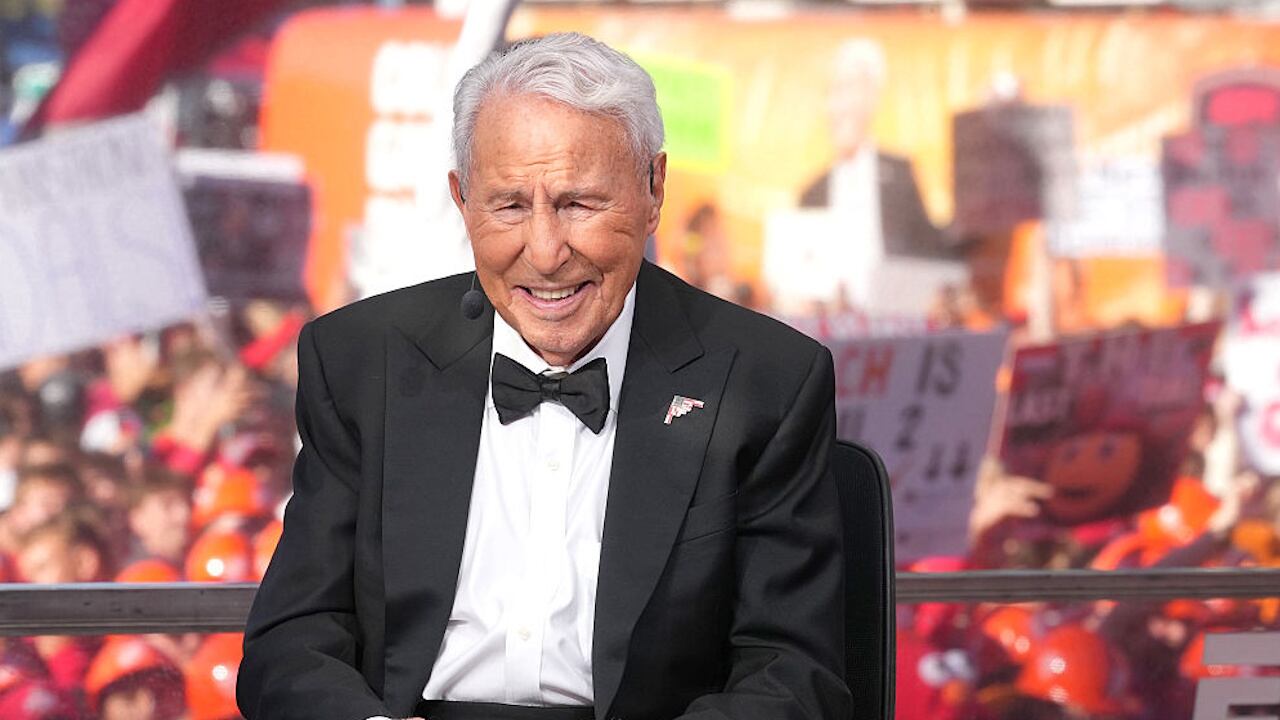 The broadcaster made his 431st and final pick a memorable one, choosing Ohio State over Texas in an upset.