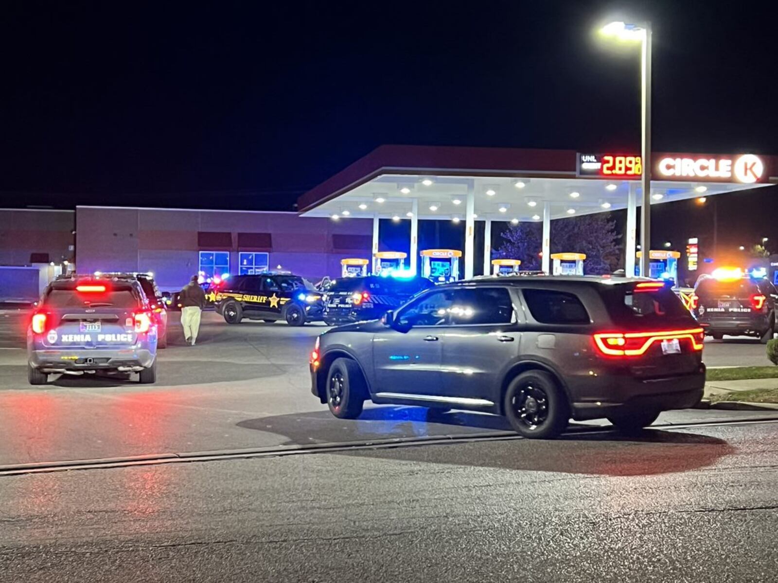 2 in custody after large police investigation at Xenia gas station ...