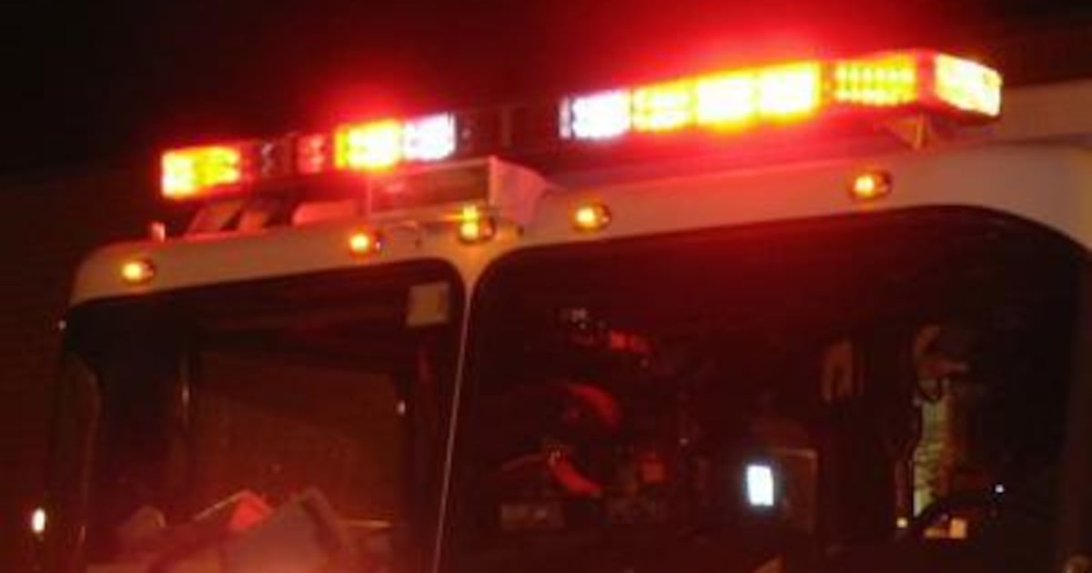 Firefighters respond to reported house fire in West Milton neighborhood