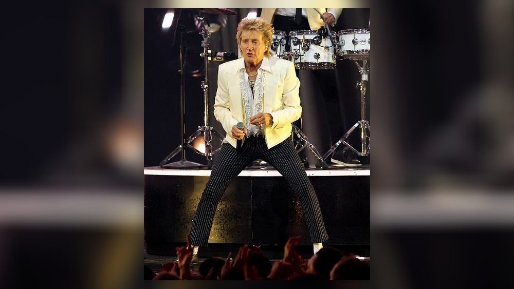 Tonight Rod Stewart concert at Riverbend Music Center postponed