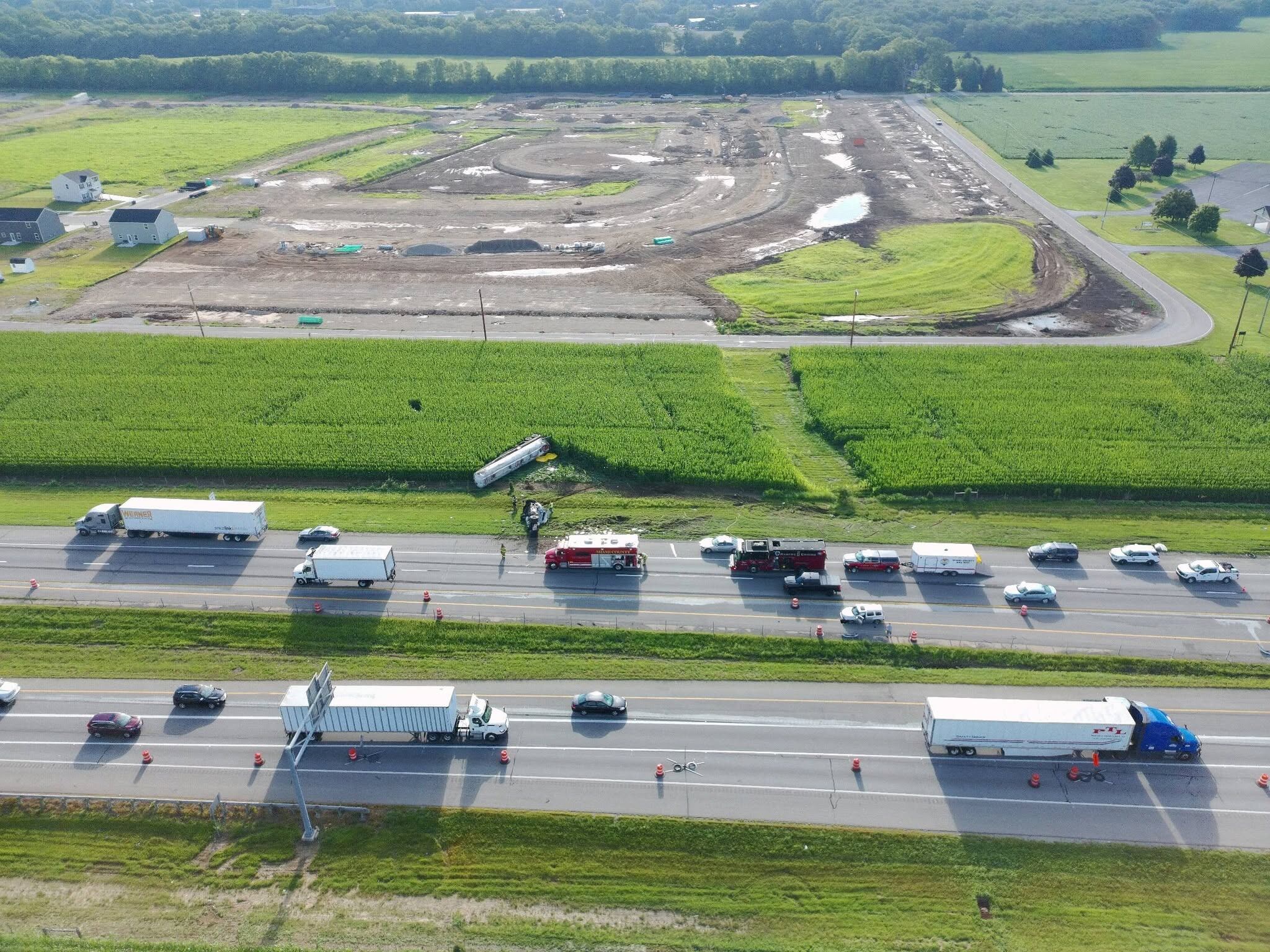 Right lane closed , hazmat requested after semi crash on I - 75 in Miami Co