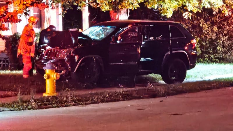Several officers respond after crash in Dayton neighborhood
