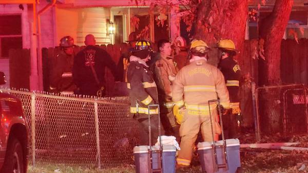 PHOTOS: Woman dead after house fire in Riverside 